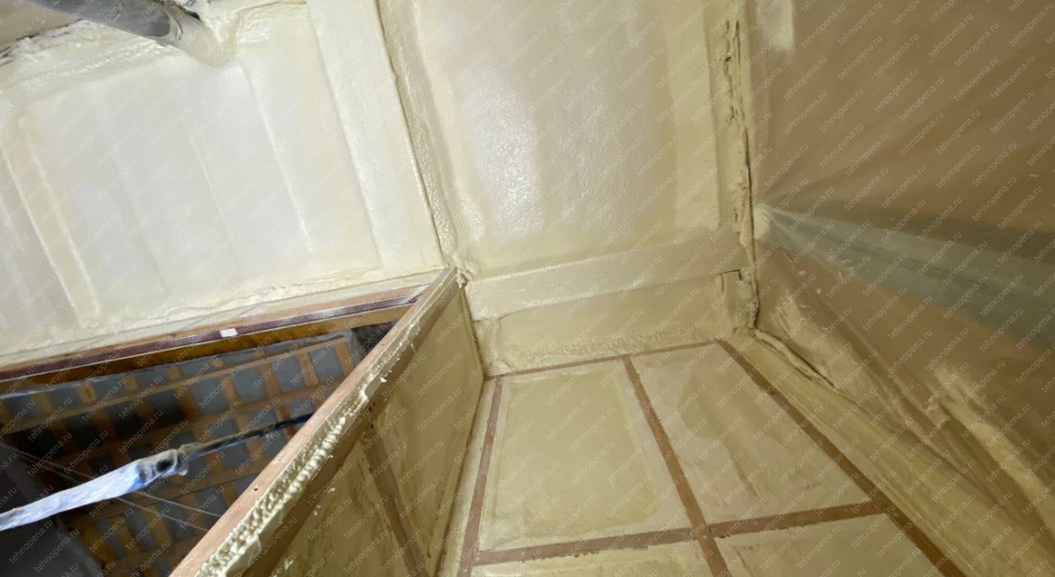 Утепление каркаса пенополиуретаном