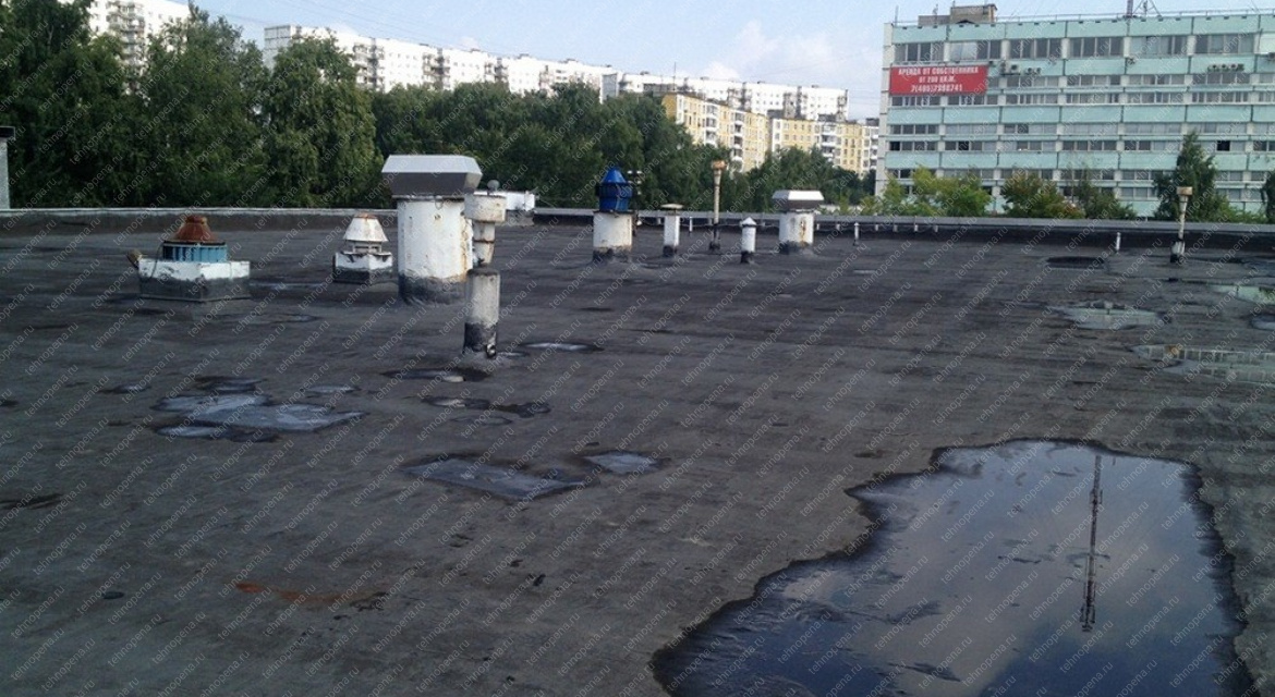 Ремонт плоской кровли ТЦ полимочевиной